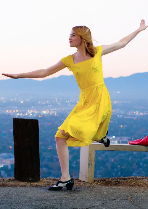 Yellow dress, city overlook